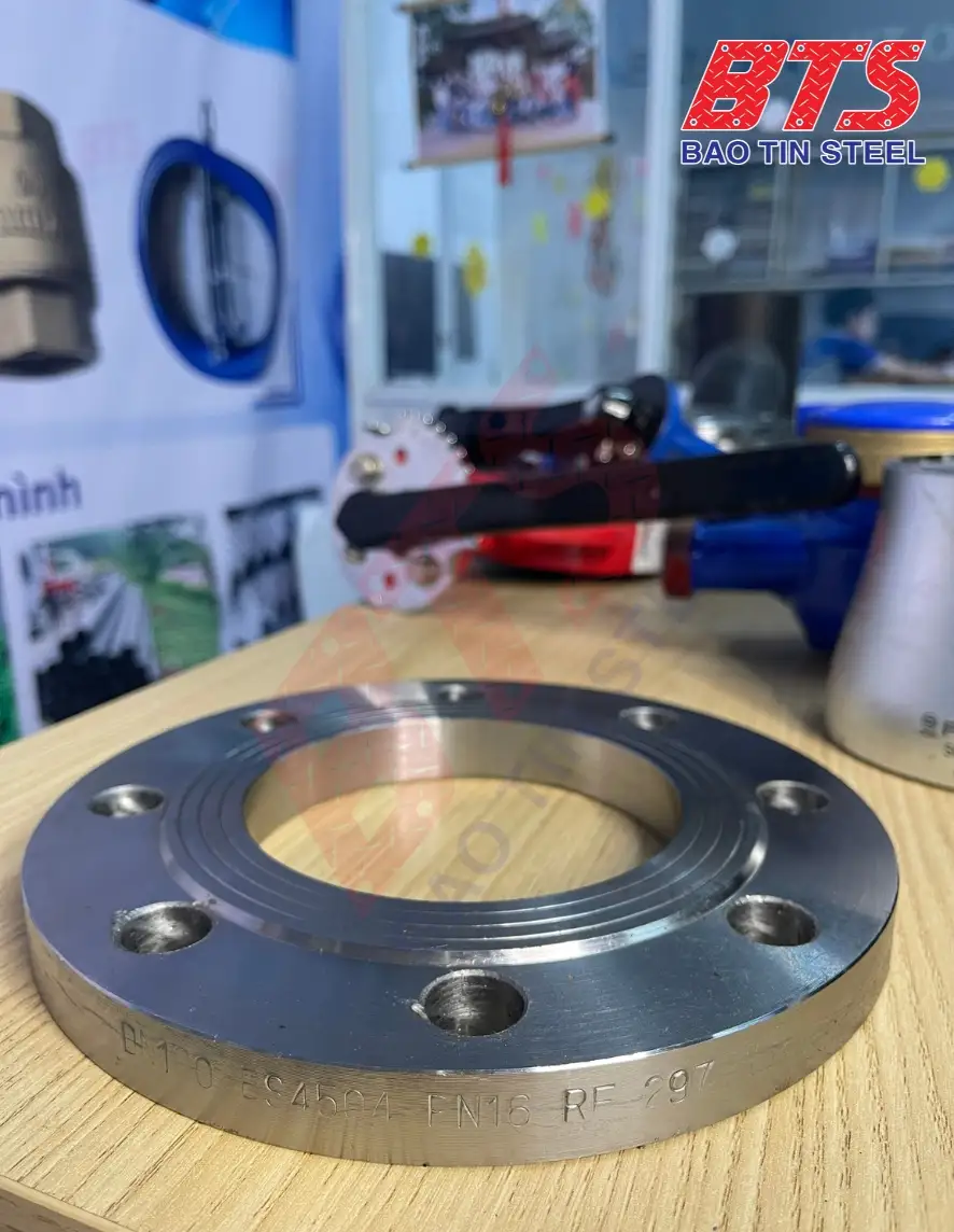 Flange BS4504 PN16