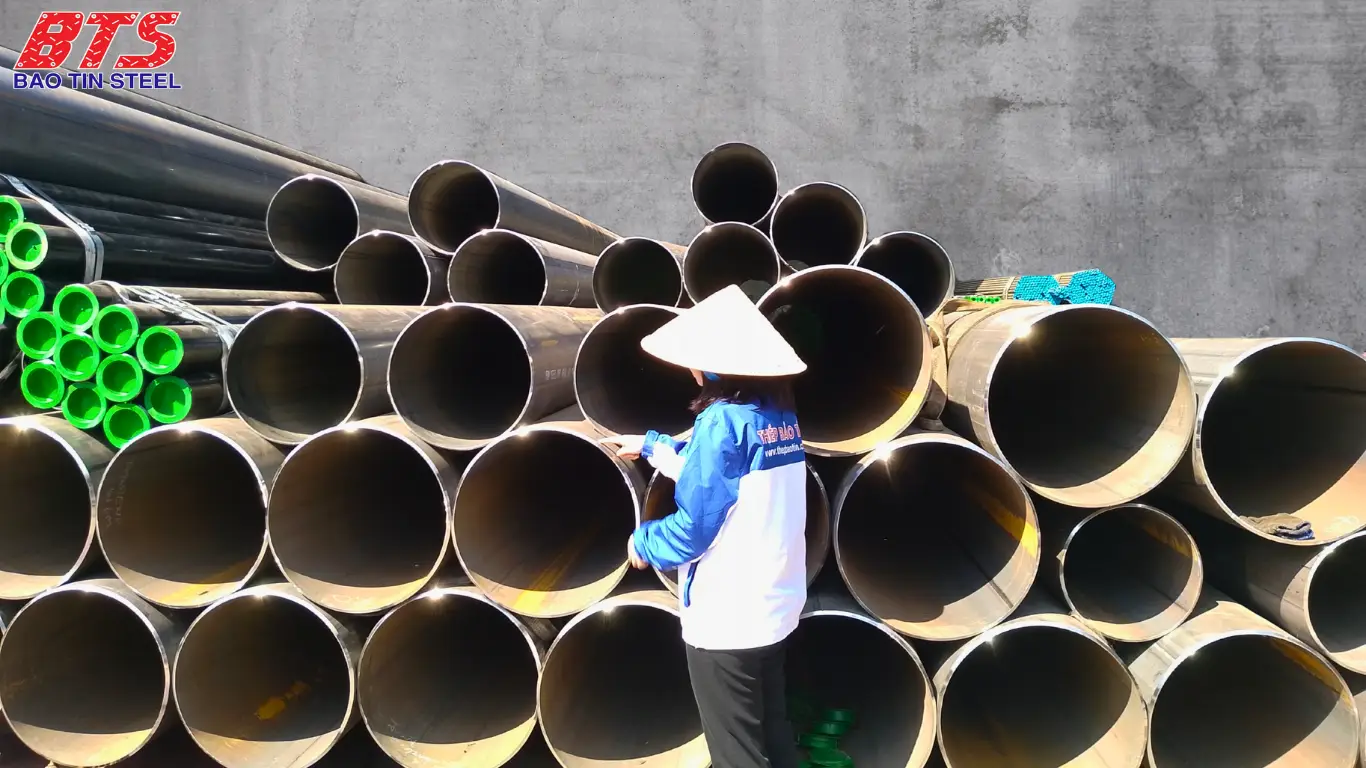 Ống thép hàn DN550