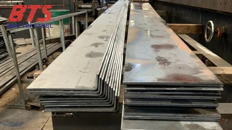 Hình dạng thép tấm dựa theo nhu cầu của khách hàng 