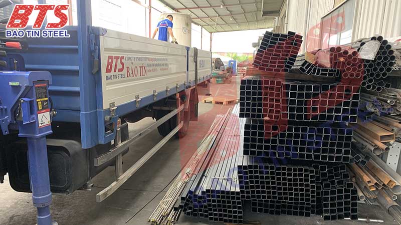 Thép hộp Hòa Phát 