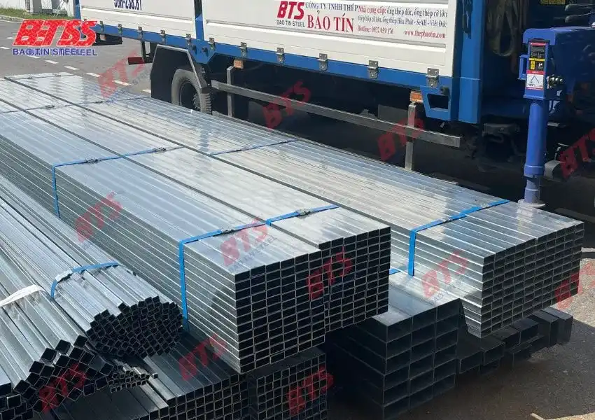 Thép hộp chữ nhật Hòa Phát