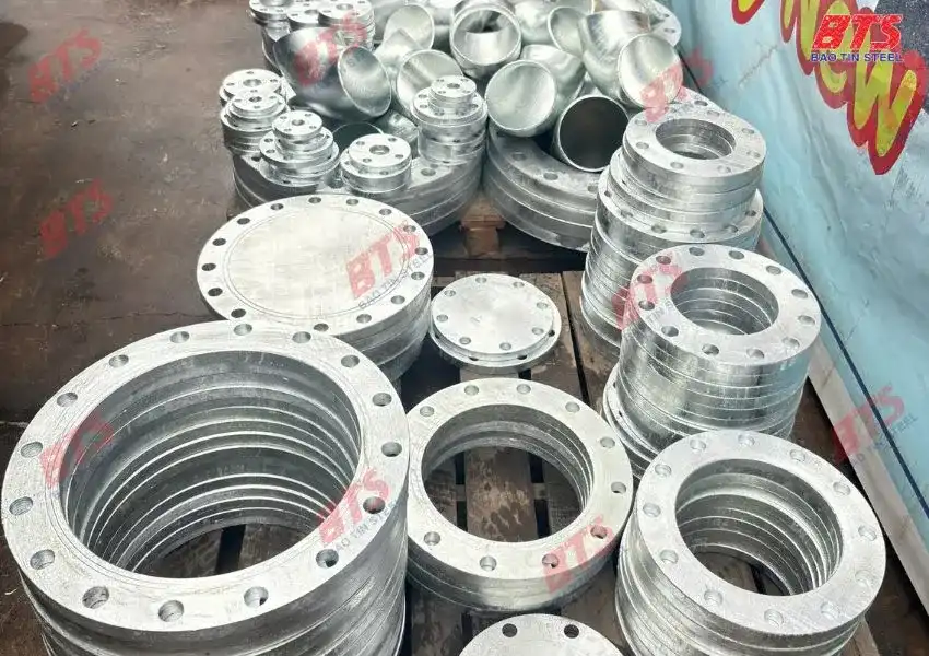 Các loại phụ kiện được đựa tới dự án MEIKO Hòa Bình 