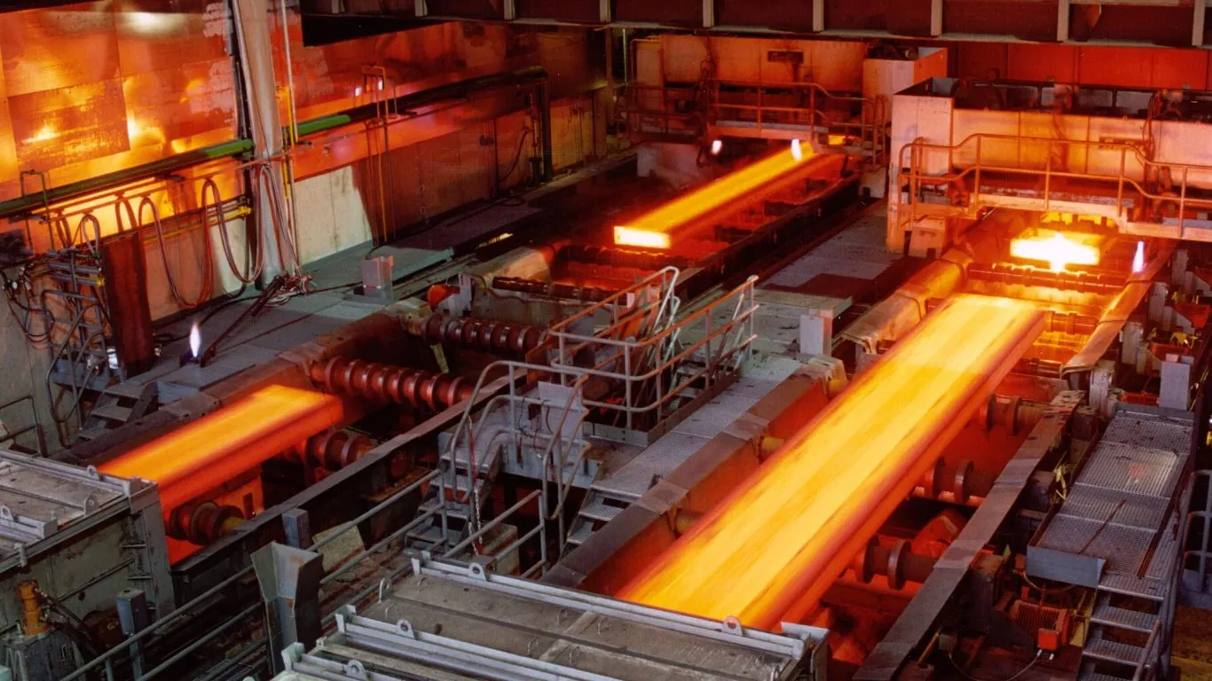 Quá trình luyện thép 